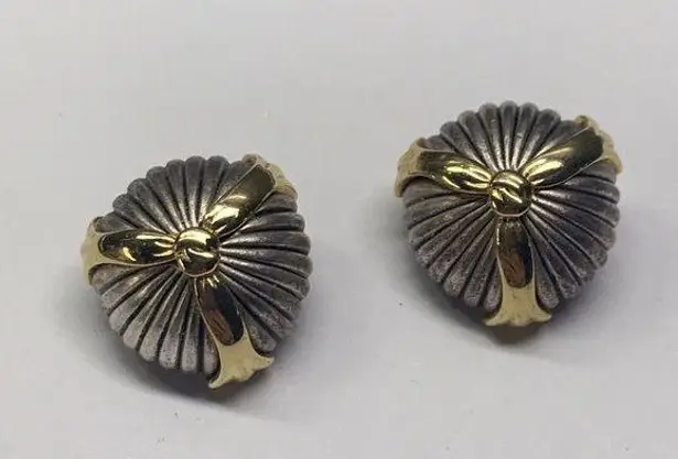 Oscar de la Renta Vintage Two Tone Signed Clip On Earrings