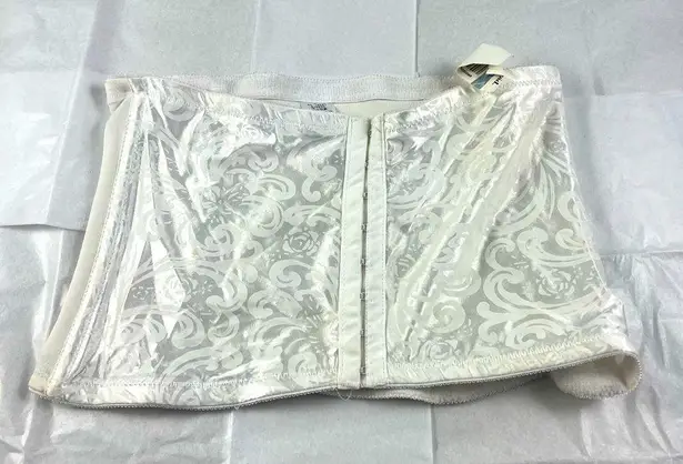 2XL silky lace detail waist corset Size XXL