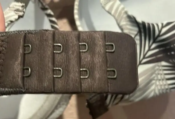 Kindly 32B Palm Leaf Underwire TShirt Bra Green Size undefined