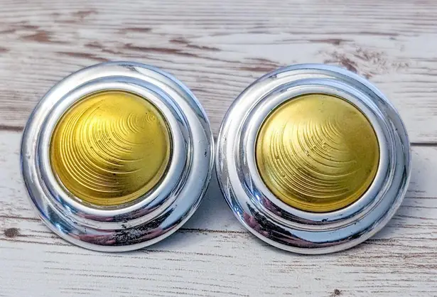 Vintage Clip On Earrings