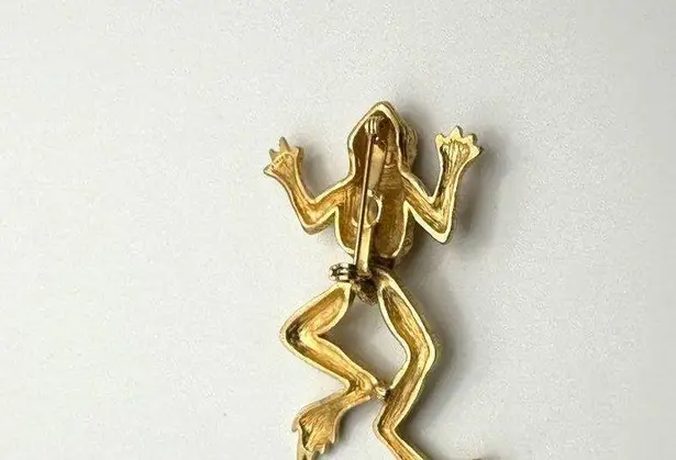 Vtg JJ Jonette Gold Tone Leaping Frog Brooch / Pin Textured Detail Retro Jewelry