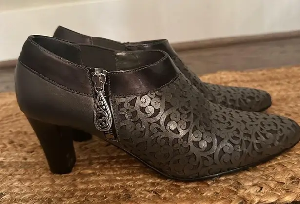 Brighton  Mantilla Rhythm Pewter Laser Cut Leather Booties/Ankle Boots Size 9