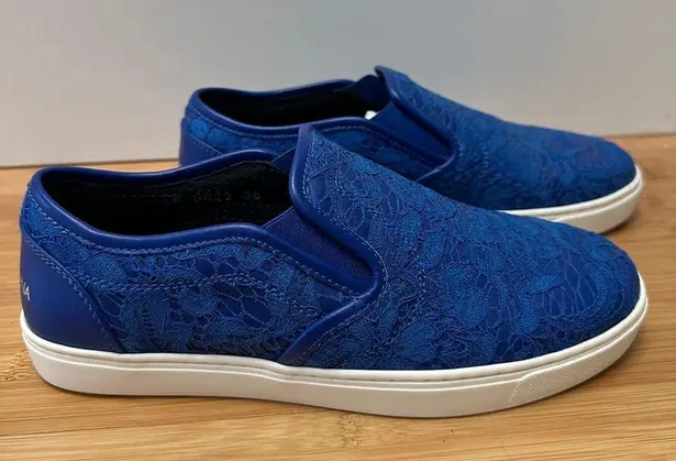 Dolce & Gabbana Lace Slip-On Sneakers