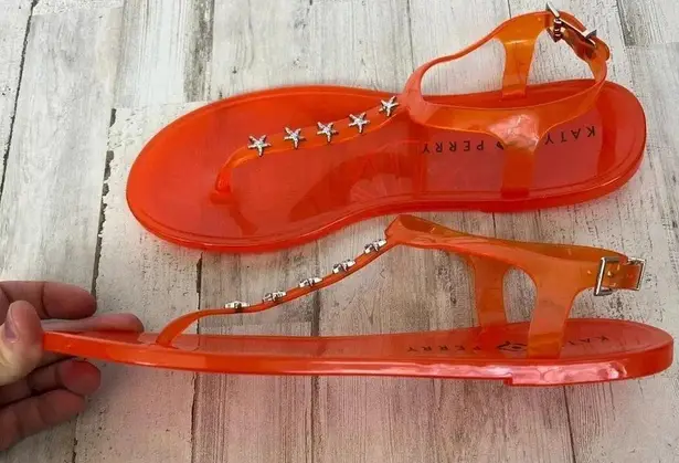 Katy Perry Orange Starfish Studded T Strap Geli Sandals Size 8 NEW
