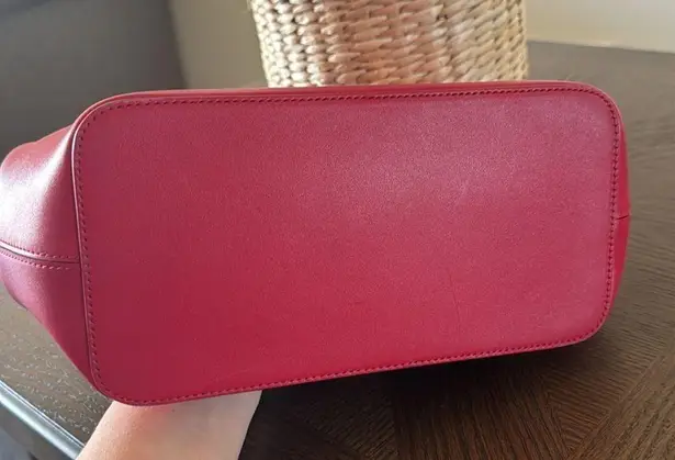 Alexander McQueen The Small Peak Leather Shoulder Bag, brand new Red,$3600