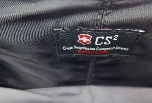VICTORINOX Sample Cross Suspension Computer Sleeve
