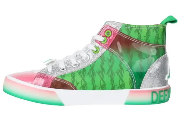 Wicked Sneakers Pink Size 10