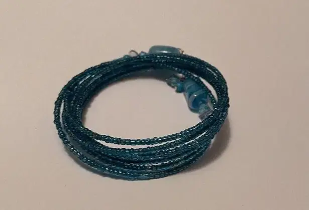 Women’s Stretchy Spiral Bracelet Beaded Blue