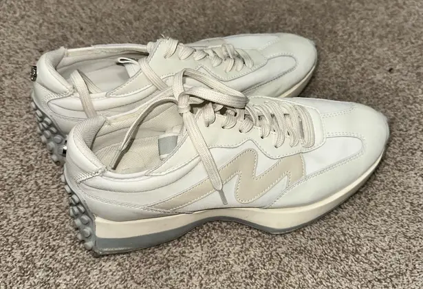 Steve Madden  Off-White Sneakers - Image 1