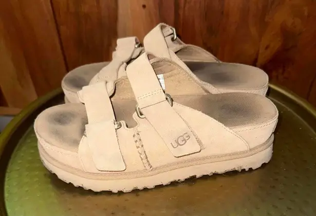 UGG  Goldenstar Hi Slide thumbnail 3