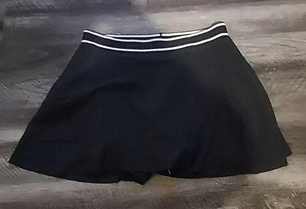 Peter Millar  CARNER 15" SKORT SIZE XL