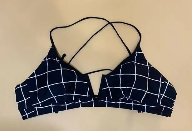 🛍️ Aqua Couture Black White Grid Gridlock V Wire Midkini Bikini Top Swim XL