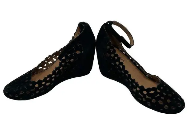 Jeffrey Campbell  Delaisy Cut Out Wedge Heels in Black Size 6