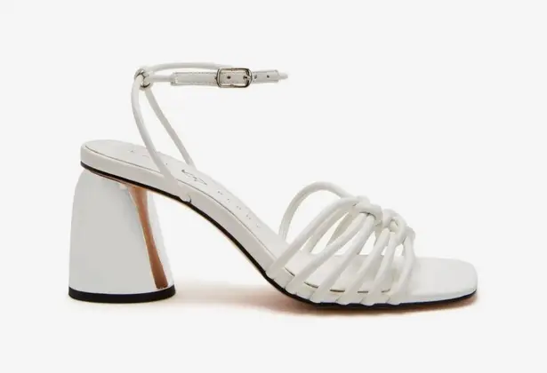 Katy Perry The Timmer Knotted Sandals, Optic White Size 7.5 M / 37.5 New in Box