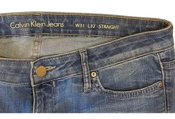 Calvin Klein  Light Denim Blue Jeans ~ Women's Size 31