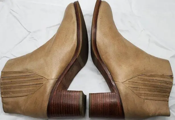 Samantha Pleet Wolverine 1000 Mile Arc Ankle Chelsea Booties Size 8 Tan