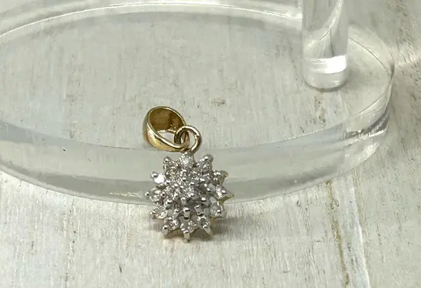 Genuine 14K & brilliant cut diamond flower cluster earrings & pendant set, NWOT