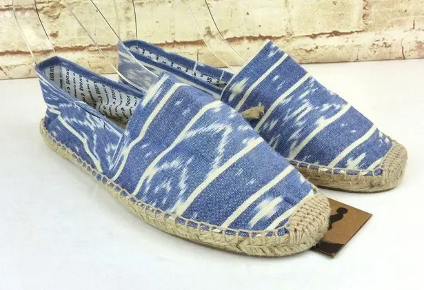 Soludos  Aztec Ikat Denim Espadrille Shoes Womens 38 7.5 Blue Cotton Flat Slip On