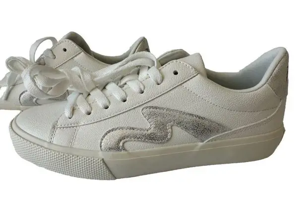 Blowfish Malibu Women's Vice Sneaker VICE White Ella Gold Voyager US 7.5 NEW