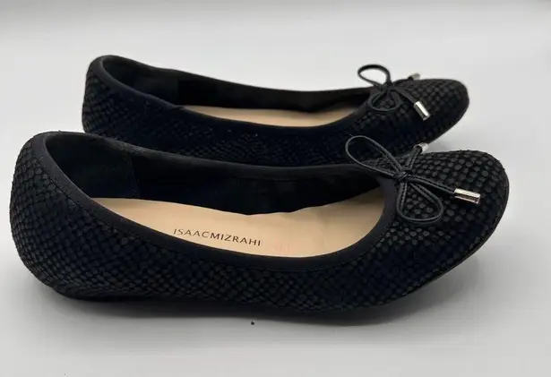 Isaac Mizrahi Black Textured Ballet Flats With Bow Accent Size 7.5
