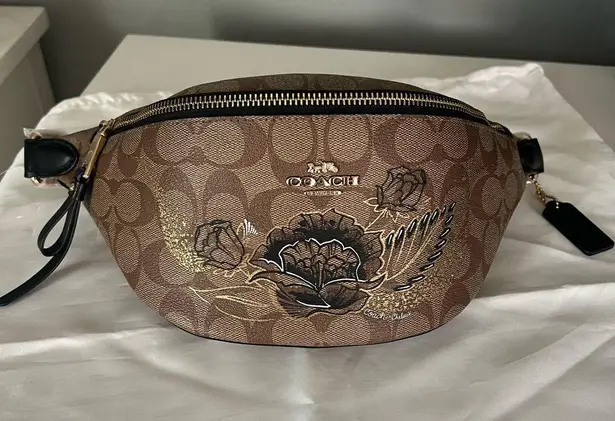 Coach  BELT BAG IN SIGNATURE CANVAS WITH CHELSEA ANIMATION thumbnail 1