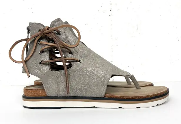 OTBT Off The Beaten Track Womens Locate Sandals Grey Silver Leather Size 9.5