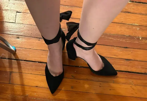 Black Heels With Satin Ribbon Size 8.5