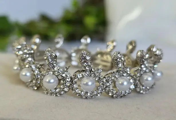 Boutique Silver Rhinestone Snakes with Pearls Stretch Bracelet