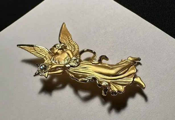 Signed JJ Angel Pin Brooch Brushed Gold Tone Aurora Borealis Rhinestone Star