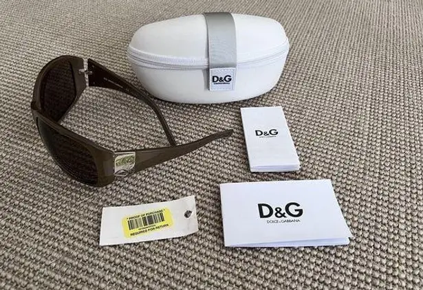 Dolce & Gabbana $345  DG 3003 Monogram Elastic Crossed Amore Capri Sunglasses L