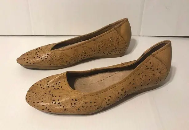 Baretraps Memory Foam Mariah flat shoe women size 10 M