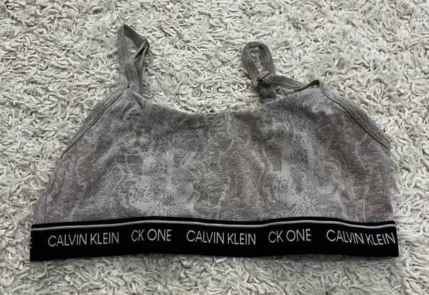 Calvin Klein  open back sport bra size medium thumbnail 1