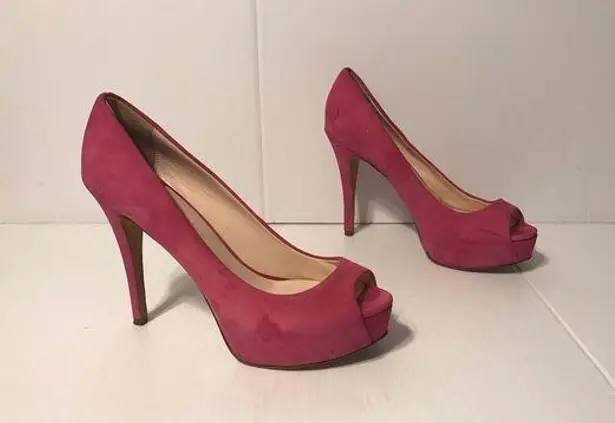 barney's new york BARNEY’S NEW YORK magenta suede platform pump heels peep toe size 8 1/2