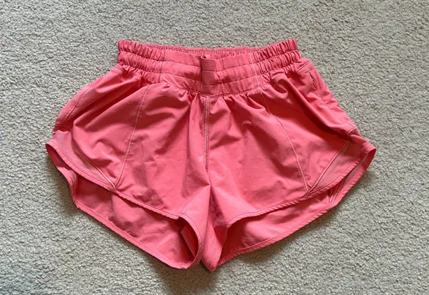 Lululemon Hotty Hot Short 2.5”