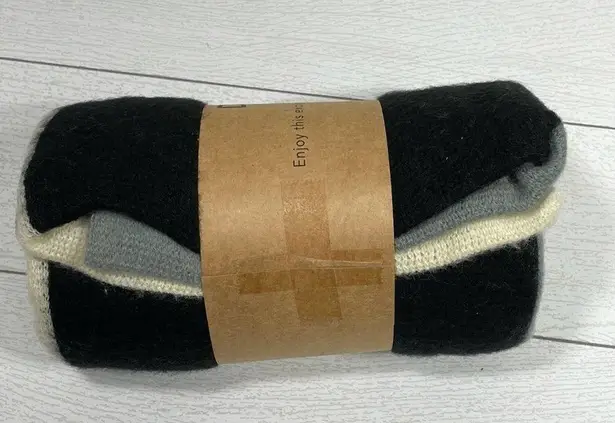 DONNI. Neutral Tri Color Super Soft Scarf NWT