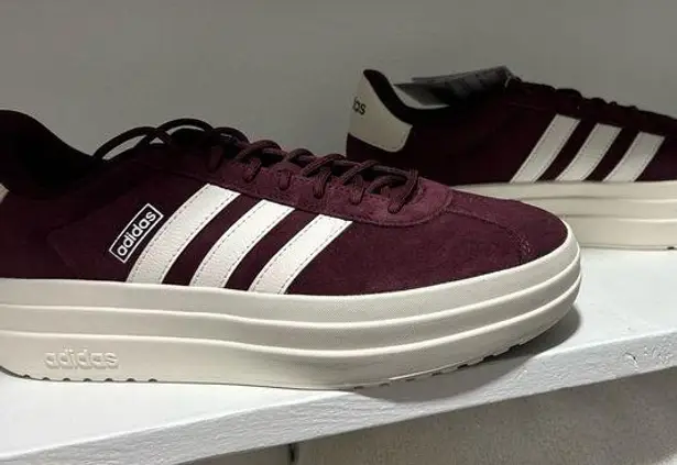 Adidas  Maroon white VL Court Bold. Size 10.BNIB.