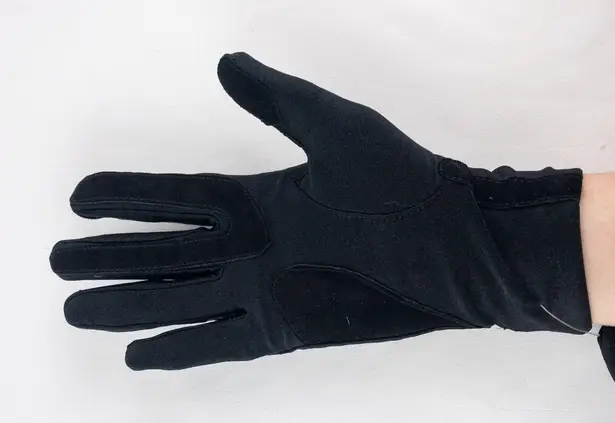 Totes Isotoner Black Leather Patch Nylon Gloves Womens Small 6