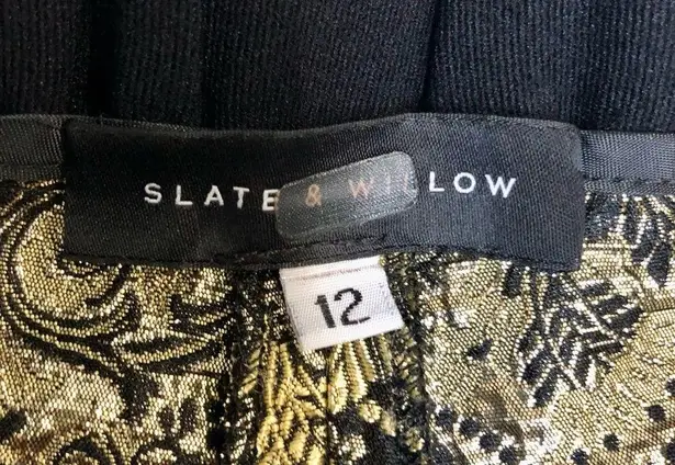 Slate + Willow Orion Jacquard Cigarette Pants Cropped Metallic Gold Black Ruffle