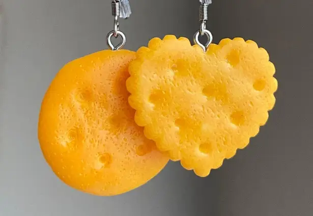 Handmade Kawaii harajuku y2k style biscuit earrings🩷