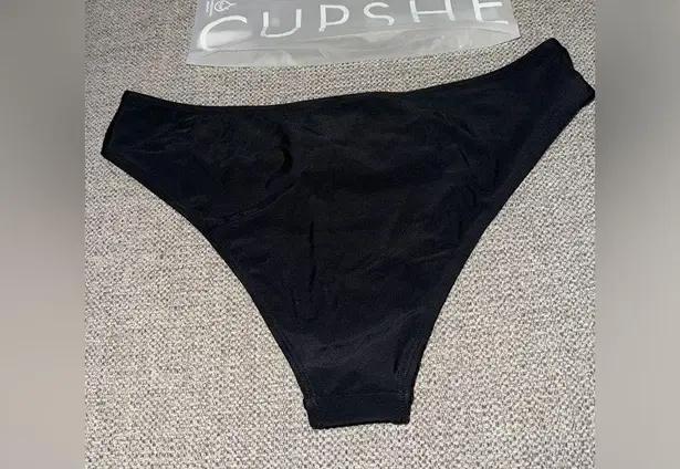 Cupshe NWT LG  Black Crossover Bikini Bottom