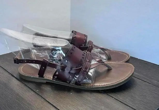 American Eagle  brown leather sandals women's size 7.5