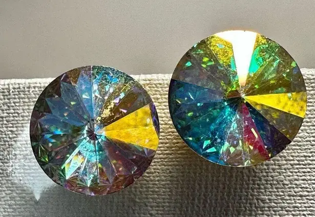 Weiss Aurora Borealis crystal vintage clip on earrings