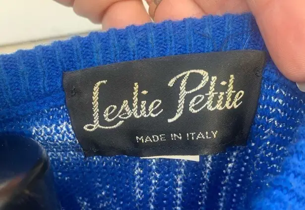 Vintage 90s blue abstract geometric sweater MEDIUM?