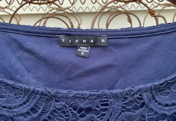 Tiana B navy lace bell sleeve shift dress new with tags Size 6