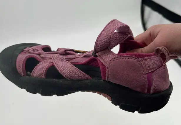 Keen Newport Sandals US 6 Women EU 39 Pink closed toe walking outdoor shoe