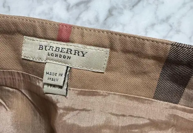 Burberry  London Nova Check Tan A-Line Pleated Skirt Size 4