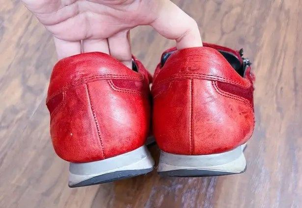 Paul Green • Sandy Sneaker red leather suede Super Soft trainer zip laceup