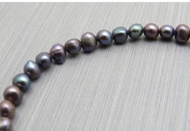 Vintage 14K Gold Peacock Pearl Single Strand Necklace 18inches