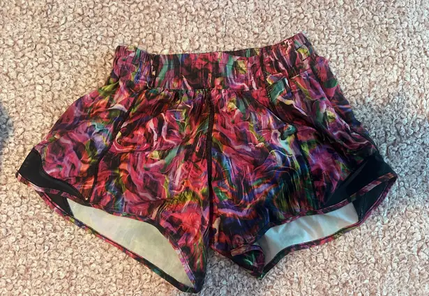 Lululemon Hotty Hot Short II Long 4”