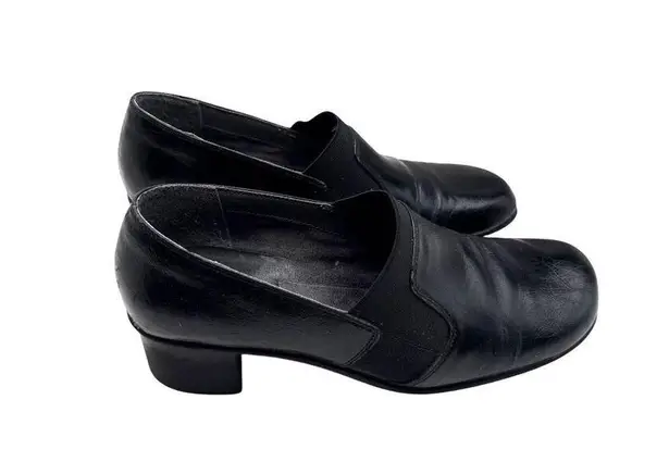 Womens Size 7.5 Black Fauk Leather Slip